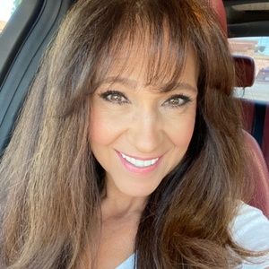 Meet your Posher, Diane